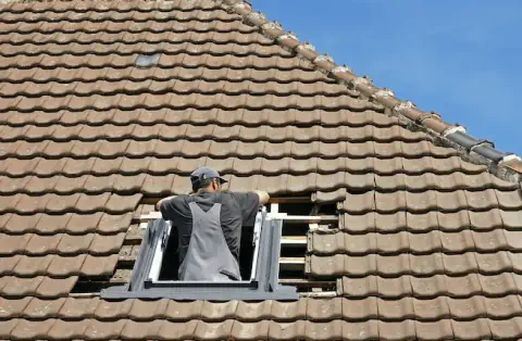 Pose de velux - Mercuès